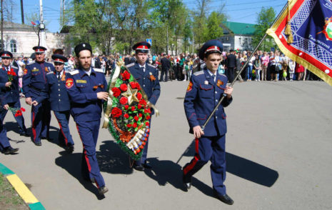 Генерал Николай Долуда желает внести понятие "казачья милиция" в Конституцию РФ.