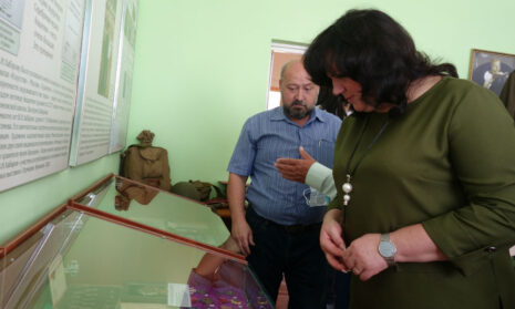 Выставка "Бессмертный подвиг земляков" открылась в городе Мичуринске Тамбовской области.
