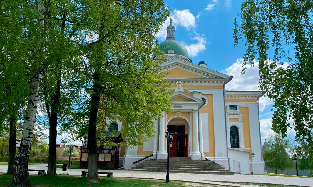 Иоанно-Предтеченский собор. Один из сохранившихся храмов в советский период города.